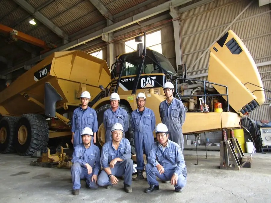 建設機械土木株式会社のホームページがオープンしました。